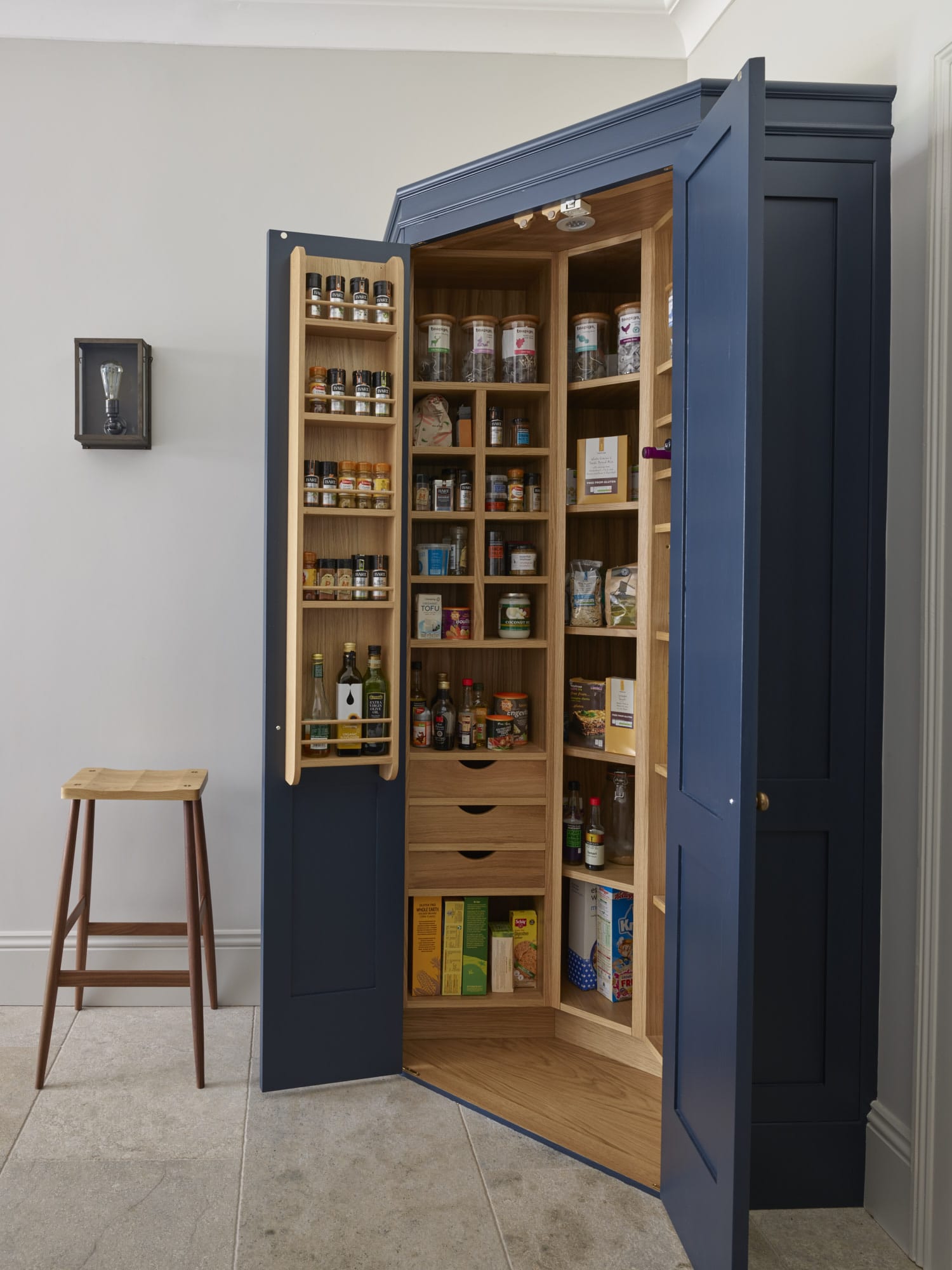 Everything in its place Beautiful larder &amp; pantry 
