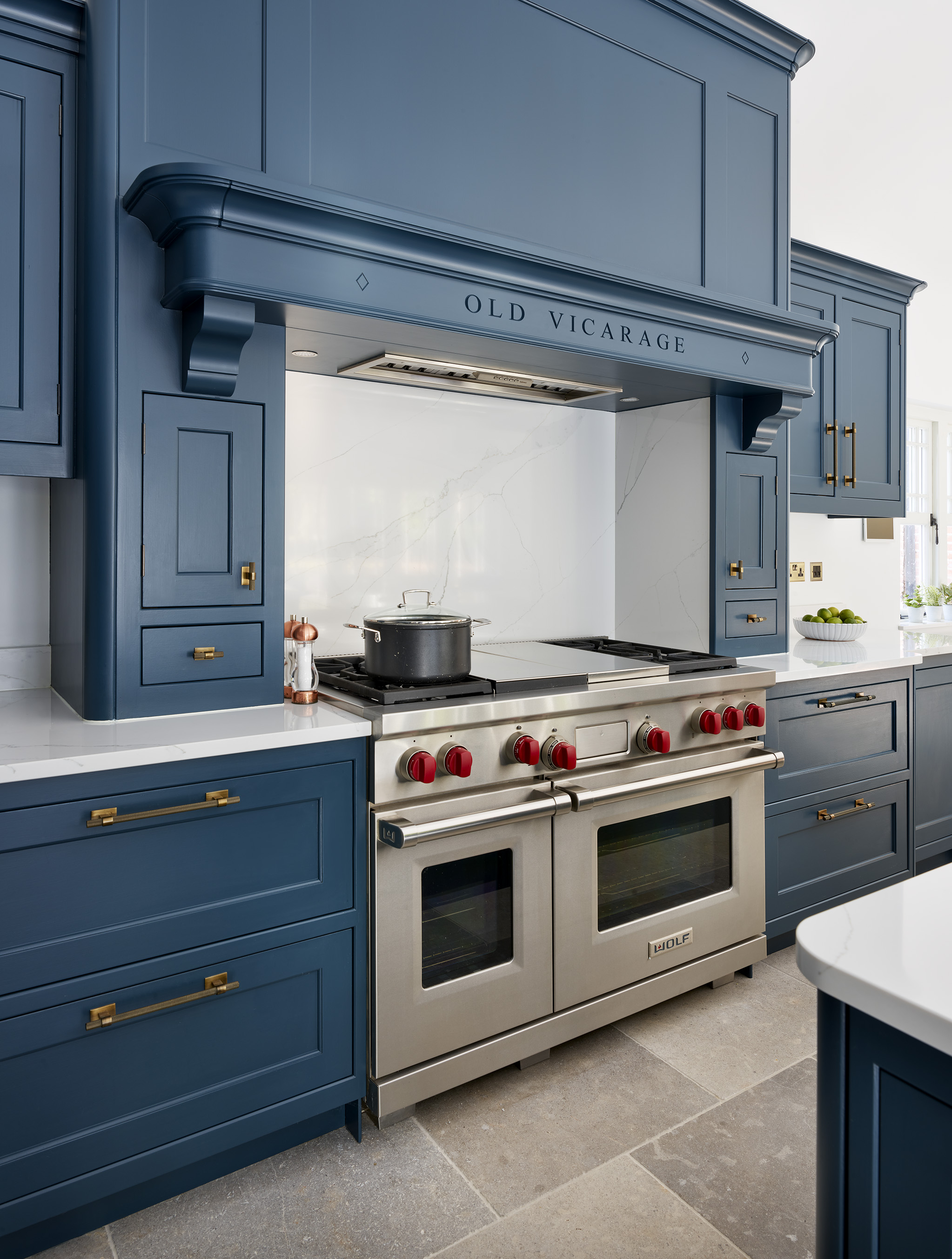 blue color theme modern kitchen