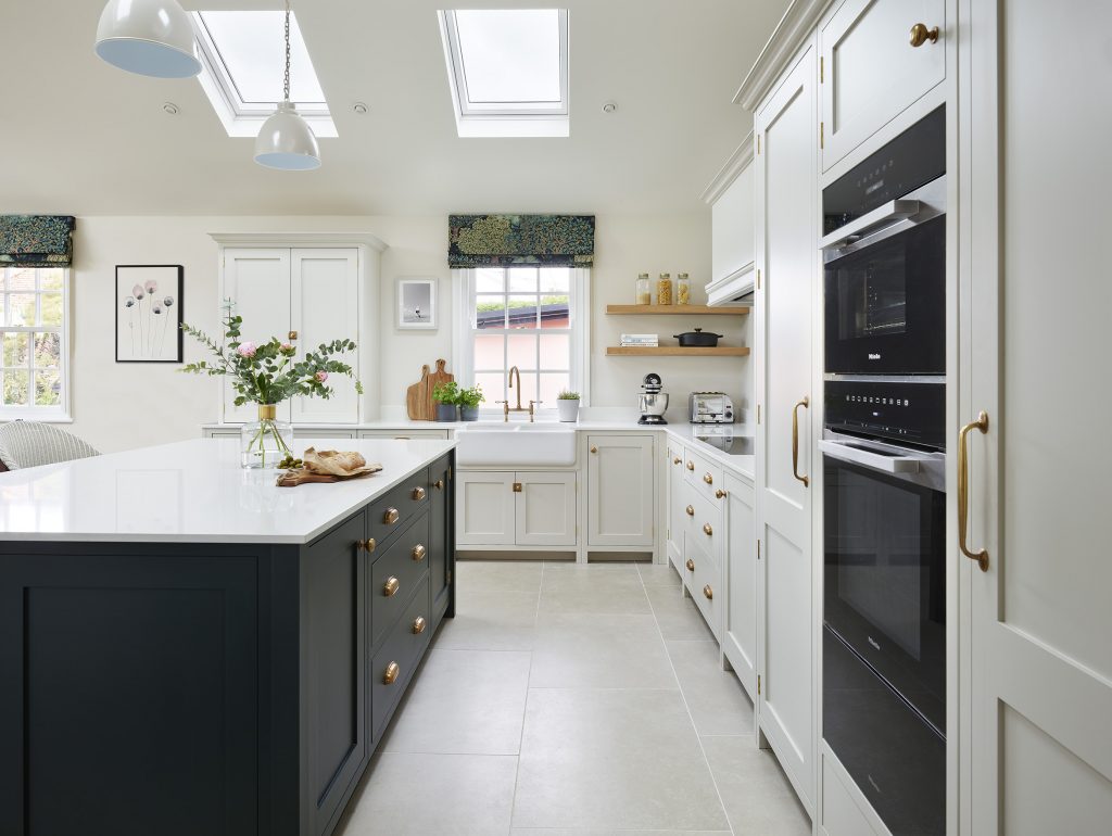 White And Black Country Kitchen