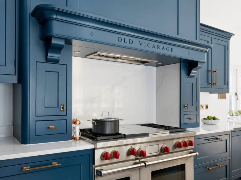 Kitchen Canopies A Classic Centrepiece Davonport