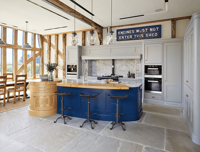 oak wood and paint kitchen